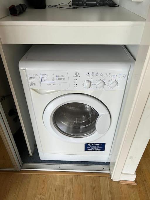 Stunning 2 Bed Flat! Centrally Located In London, Uk! Exterior foto