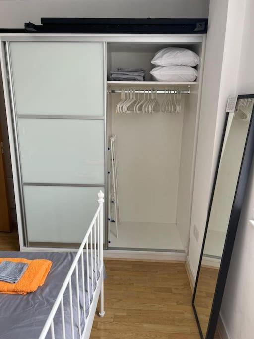 Stunning 2 Bed Flat! Centrally Located In London, Uk! Exterior foto