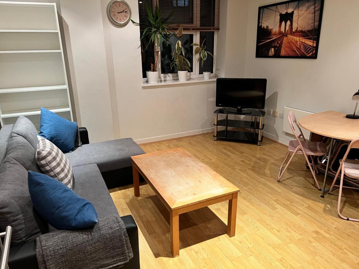 Stunning 2 Bed Flat! Centrally Located In London, Uk! Exterior foto